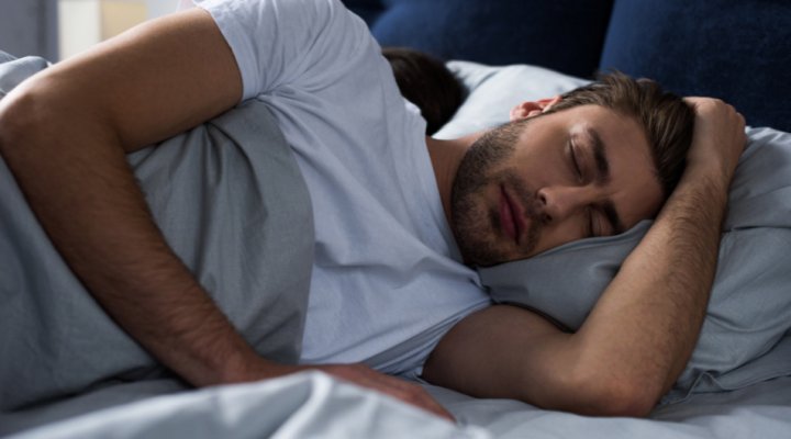 Ecco perché sempre più persone soffrono di insonnia